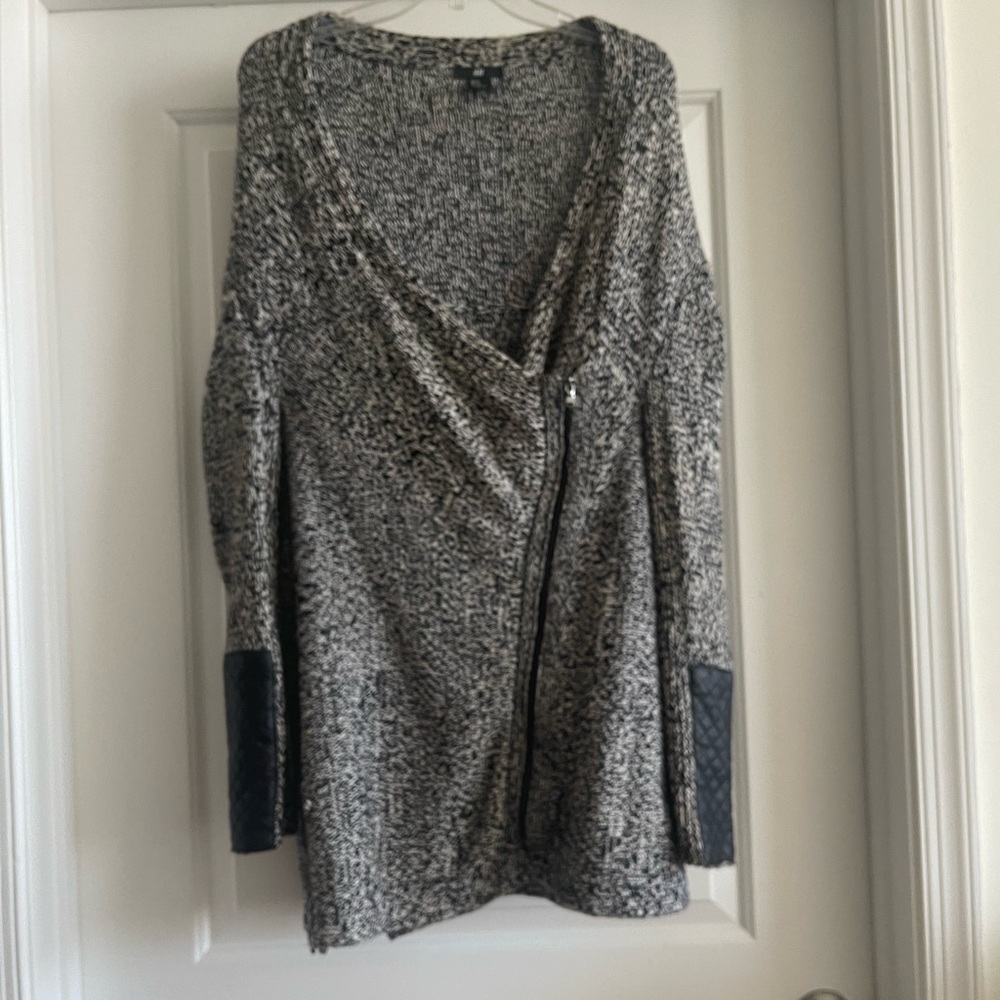 H&M Fashion Knit Cardigan